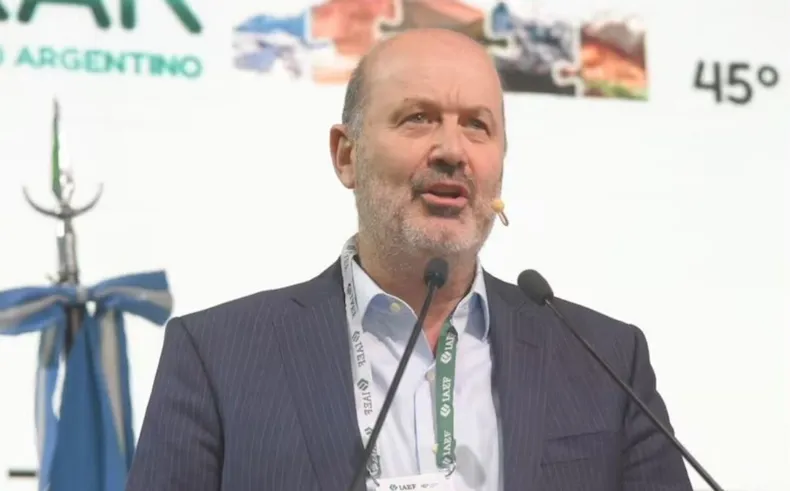 Para Federico Sturzenegger, la reforma laboral busca «subir el sueldo de la gente y que haya más empleo»